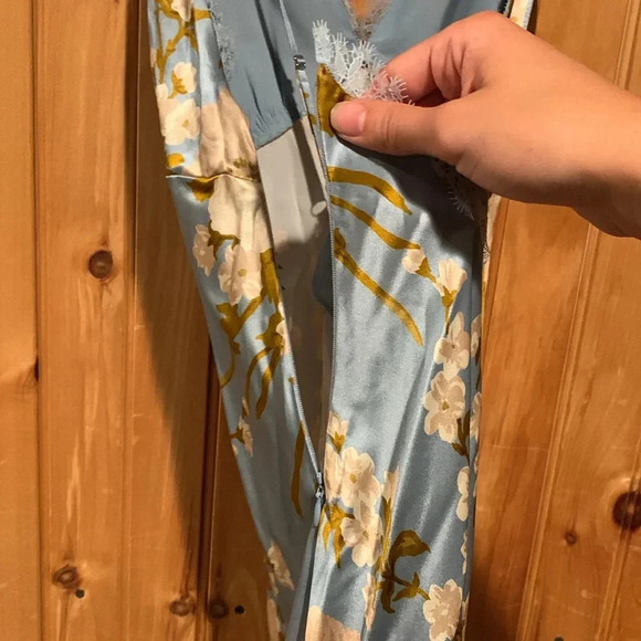 REFORMATION Maysen floral silk maxi dress - Picture 5 of 9